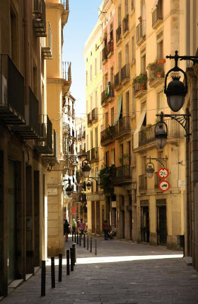 Просто прогулятися вулицями Барселони