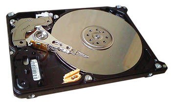 Жорсткий диск насправді як правило складається з декількох магнітних дисків