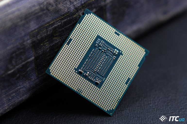 Core i5-8400 буде поставлятися з охолоджувачем, якого напевно буде досить для охолодження CPU, що працює в штатному режимі